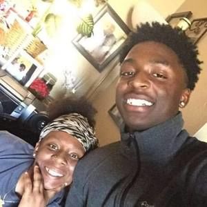 Meet your Posher, Ericah